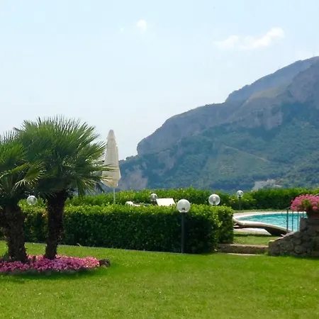 Holiday home Sleeps 10 Pool Air Con Wifi *
